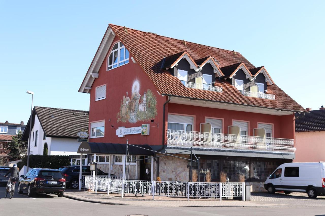 Hotel Weinhaus Wiedemann Ginsheim-Gustavsburg Exterior foto