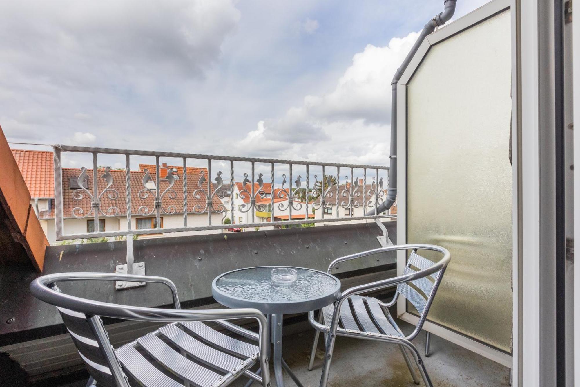 Hotel Weinhaus Wiedemann Ginsheim-Gustavsburg Quarto foto